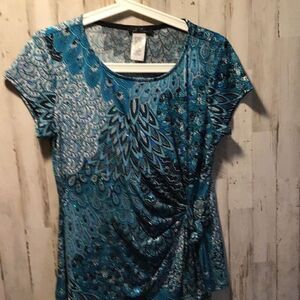 Blouse by S Levine Beautiful sparkling blue and green rhinestone Size small￼￼
